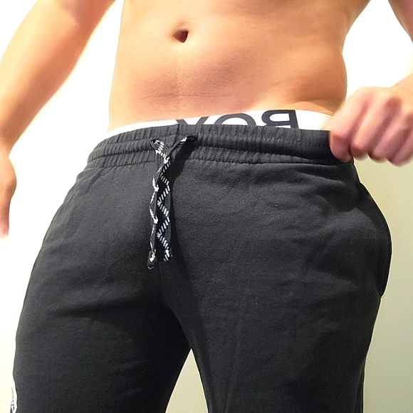 MSU Jogger Sweatpants - Picture 1 of 8
